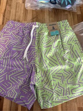 chubbies Lavender & Lime Geometric Print Swim Shorts